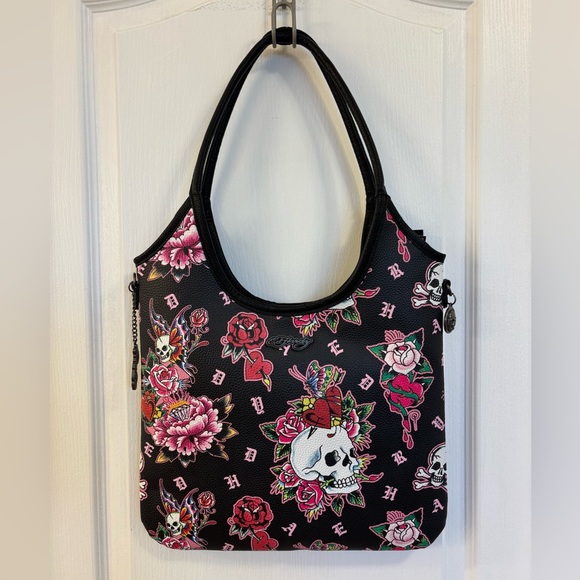 Ed Hardy Handbags - NWT Ed Hardy 22” Black & Pink Skull Floral Shoulder Bag